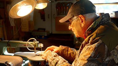 99 Year Old WWII Veteran Woodworker.