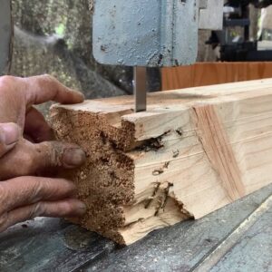 Amazing Woodworking Skills // The Most Perfect Old Wood Recycling Project