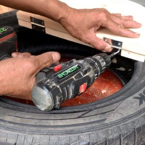 DIY Woodworking // How To Make A Unique And Sturdy Chair From Old Wood And Tires