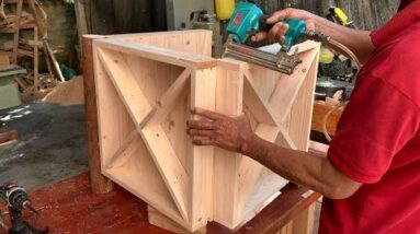 Easy Woodworking Jobs From Cheap Pallets // How To Make A Planter Box // DIY Garden Ideas