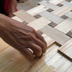 Unique Woodworking Design Ideas  // Easy Transforming Coffee Table