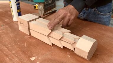 Woodworking Plans And Tutorials // How To Make A Beautiful Table From Recycled Wood