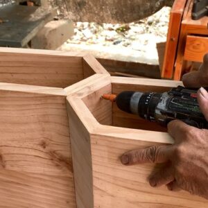 Woodworking Ideas That You Can Do Yourself // How To Make A Steelville Coffee Table With Storage