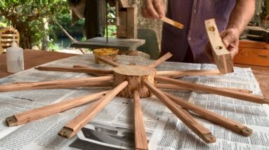 Woodworking Inspired By The Wheel // Turns The Wooden Wheel Into A Very Unique Decorative Chandelier