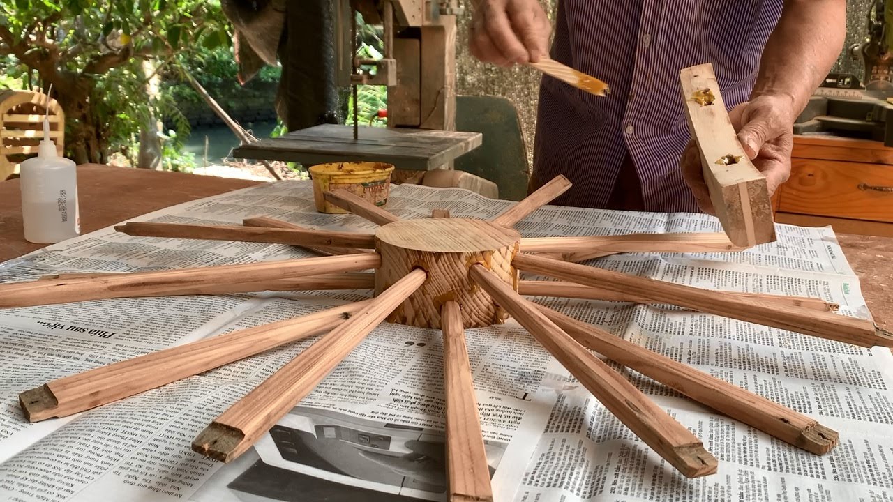 Woodworking Inspired By The Wheel // Turns The Wooden Wheel Into A Very ...