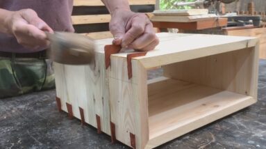 Effective Solution Using Recycled Wooden Pallets // Bedroom Cabinet Design Inspired By Robots
