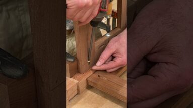 Stop Breaking Screws #shorts #carpentry #homeimprovement #woodworking
