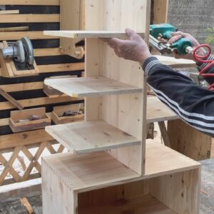 Turn Recycled Wood Into A Shoe Rack With Drawers // Creative DIY Ideas From Pallet Wood