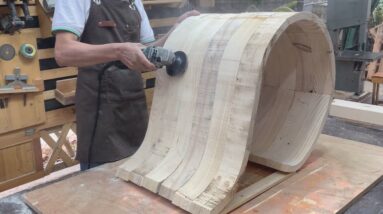 The Craftsman's Superb Carpentry Skills // Workbench With Soft Curves Makes The Difference