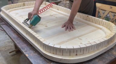 DIY Wood Recycling Project That Works // Beautiful And Sturdy Dining Table Made From Pallet Wood