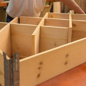 DIY Home Furniture Ideas From Recycled Wood Pallets // Design A Unique And Useful TV Shelf