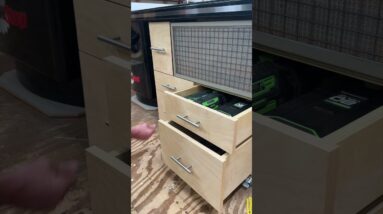 Wooden or Metal Drawer Slides ?
