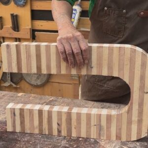 DIY ideas From Recycled Wood // Perfect Coffee Table Design