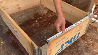 DIY Smart Furniture Ideas From Recycled Pallet Pood // Pallet Wood Offers Many Great Benefits