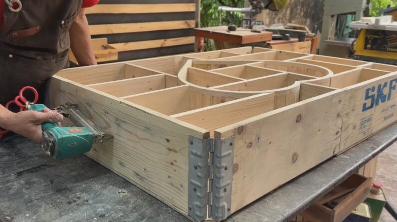 Practical And Useful Ideas From Reusing Wood // Efficient Bookshelf Design From Pallet Wood