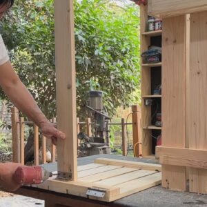 Outstanding And Creative Ideas From Wooden Pallets // How To Make A Smart And Useful Trash Can