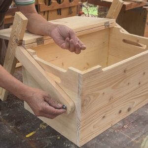 DIY Ideas From Recycled Wood // Convenient Foldable Study Desk Design For Children