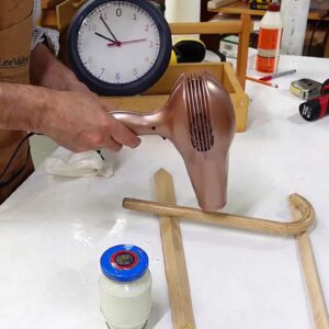 4 coats of varnish in 10 minutes