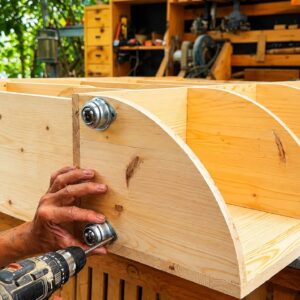 Ideas For Efficiently Recycling Wood From Pallets // Unique Reverse-folding Decorative Shelf Design