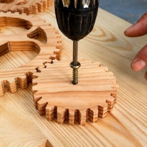 Super Unique Woodworking Design Ideas // DIY A One-of-a-kind Wall Clock