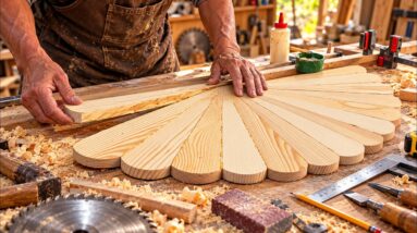 Don't Throw Away Old Pallets! Make This Amazing Wooden Decor Table